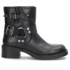 Biker boots